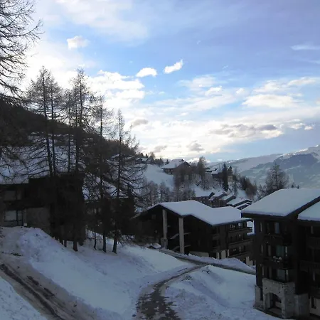 Apartment 2 Pieces, Pour 5 Pers., La Plagne, Avec Balcon Et Cuisine Equipee - Fr-1-353-7 La Plagne