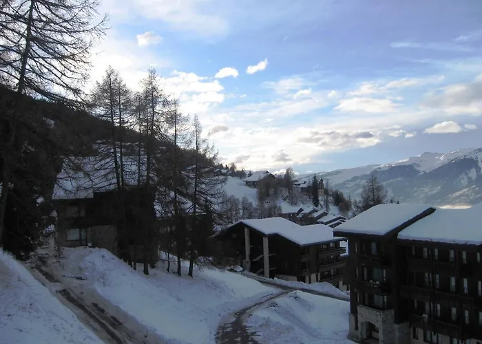 Apartment 2 Pieces, Pour 5 Pers., La Plagne, Avec Balcon Et Cuisine Equipee - Fr-1-353-7 La Plagne